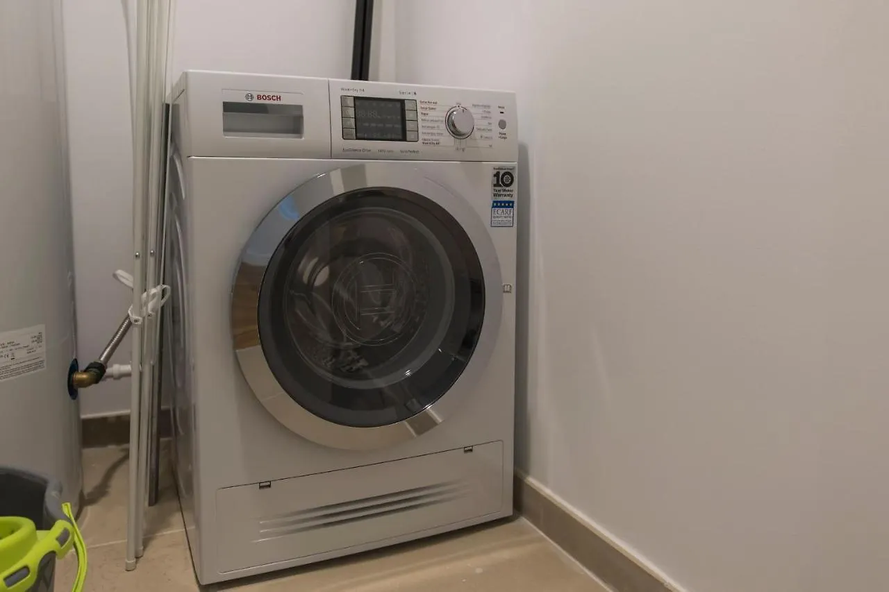 ליסבון Lovelystay - Modern And Colourful Flat In The Heart Of Graca פורטוגל