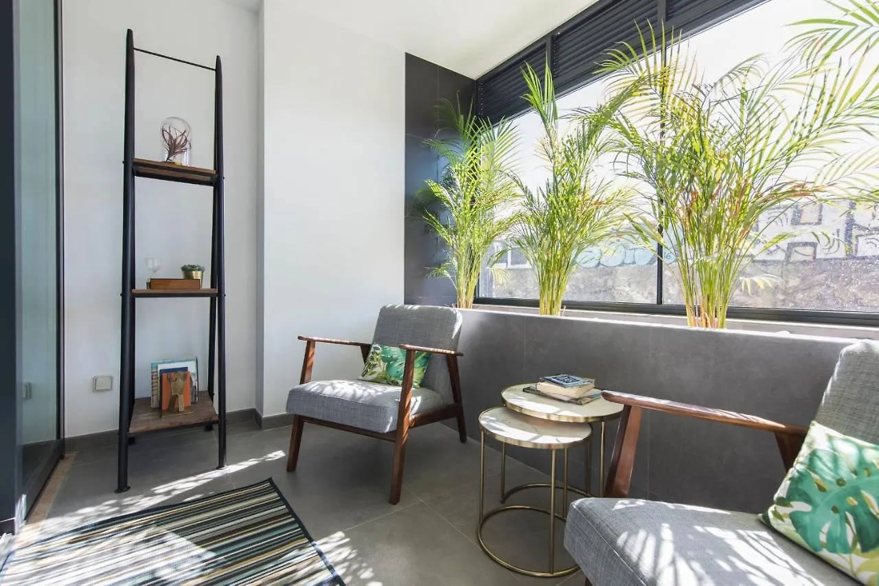 דירה ליסבון Lovelystay - Modern And Colourful Flat In The Heart Of Graca