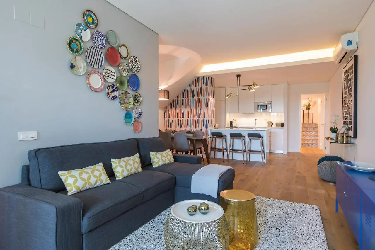 ליסבון Lovelystay - Modern And Colourful Flat In The Heart Of Graca