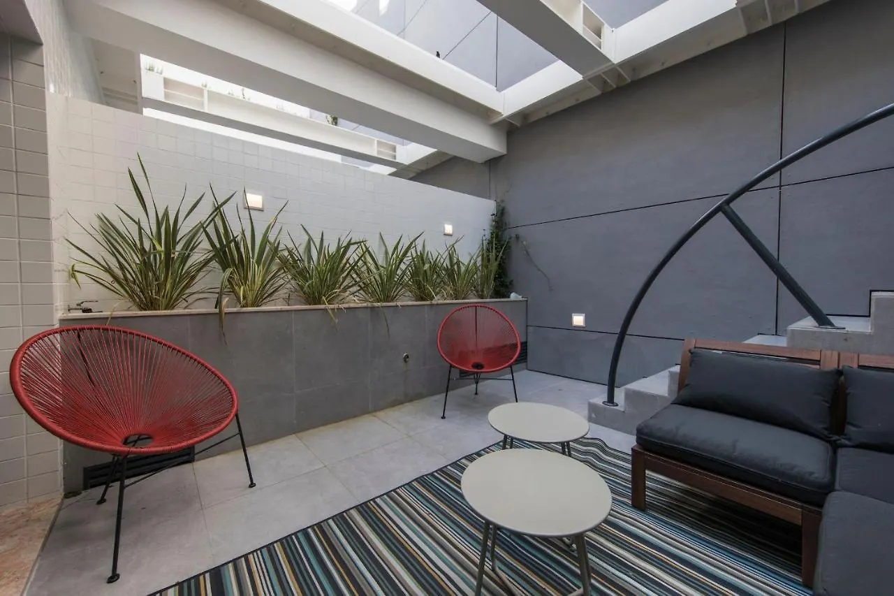 דירה ליסבון Lovelystay - Modern And Colourful Flat In The Heart Of Graca
