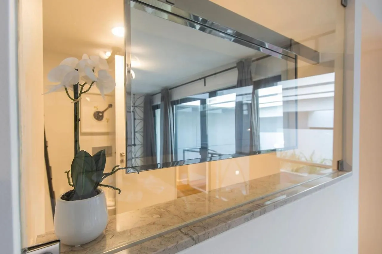 ליסבון Lovelystay - Modern And Colourful Flat In The Heart Of Graca