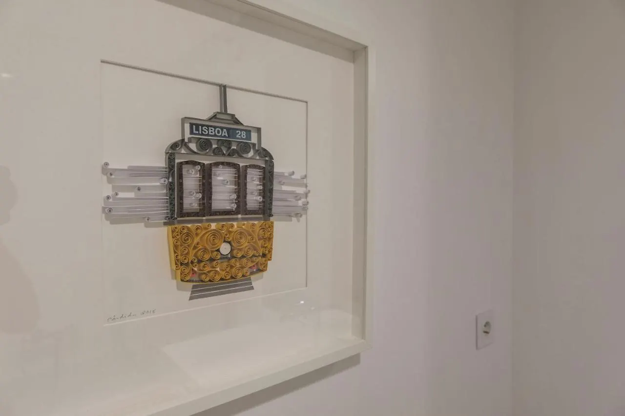 ליסבון Lovelystay - Modern And Colourful Flat In The Heart Of Graca