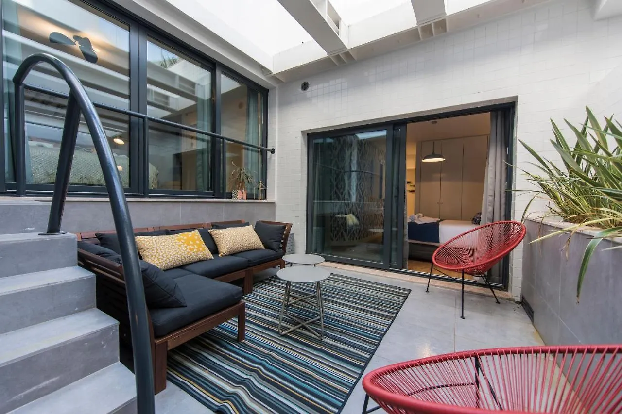 דירה ליסבון Lovelystay - Modern And Colourful Flat In The Heart Of Graca